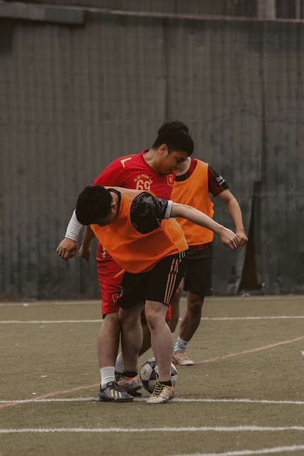 察局勢並迅 察局勢並迅